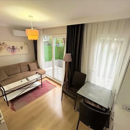 Ftf Suits Kuzguncuk Bostan House Appartement Istanboel